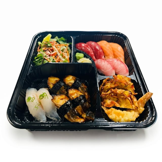 Sushi Dosirak 스시도시락.