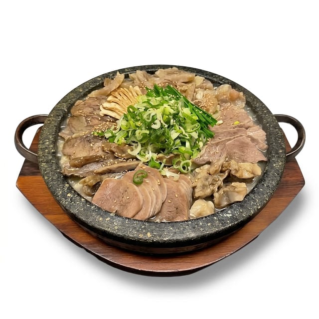 Premium Suyuk / 모듬수육.