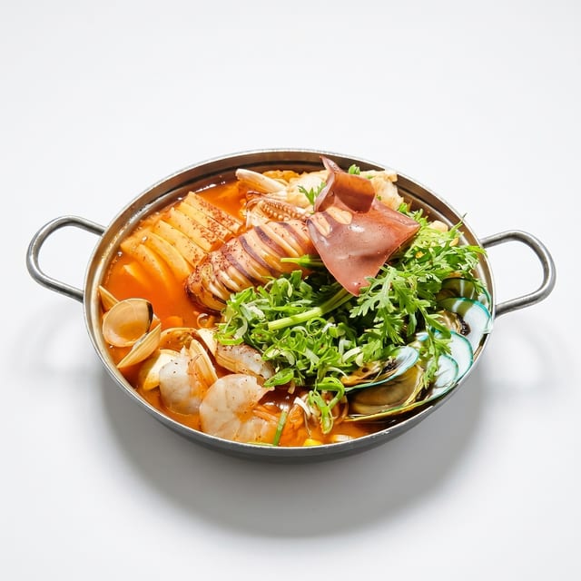 Haemul Jeongol / 해물전골.